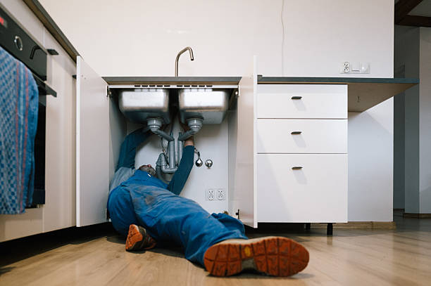 Professional Leak Detection technician working in Breckenridge, TX
